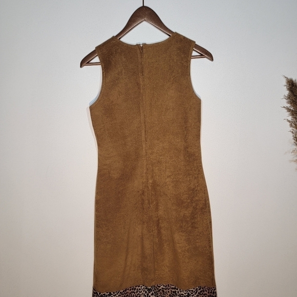 VINTAGE Daniel Laurent dress, matching zip-up blazer. Tan suede/leopard print - Picture 10 of 16